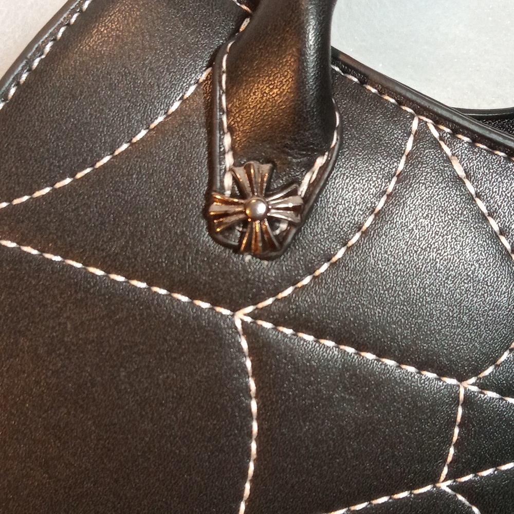 NWOT Funky Spider/Bat purse👜👜 - Picture 3 of 6